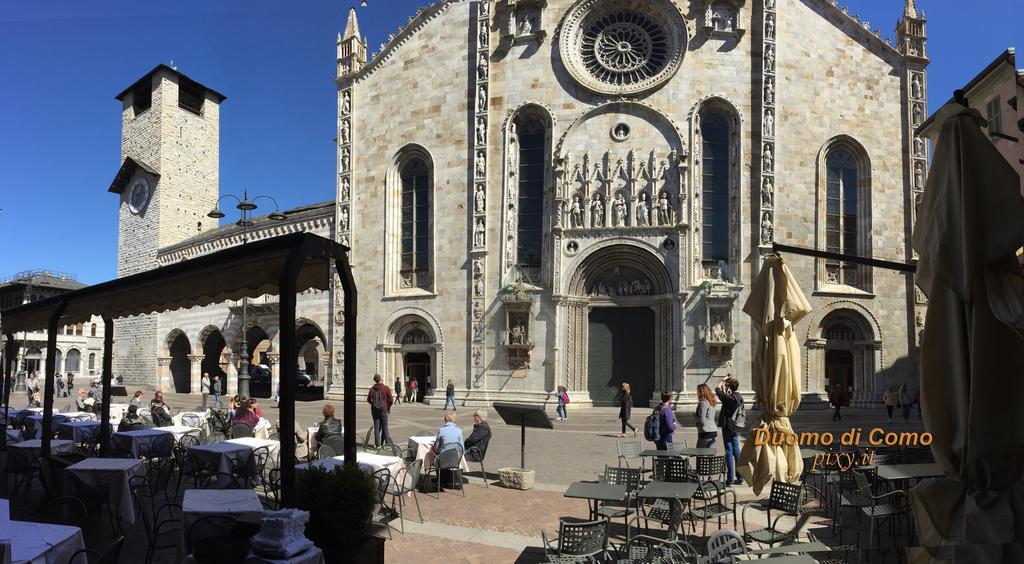 Ancient Courtyard Bonanomi In Como Historic Centre Room photo
